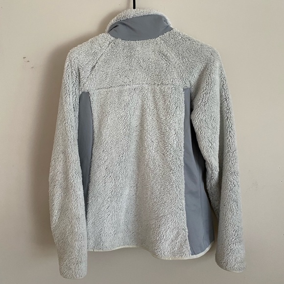 🔥LAST CHANCE Columbia white fluffy jacket - Picture 6 of 6